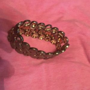 Gold stretch bracelet